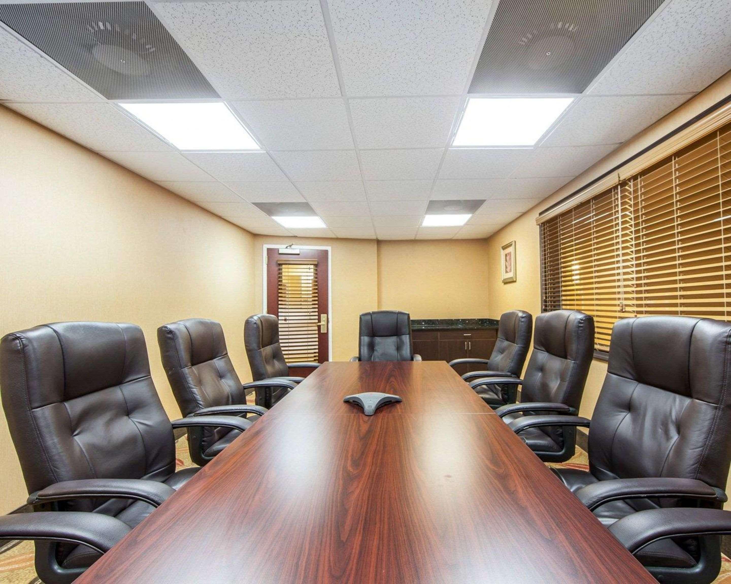 רומא Comfort Suites מראה חיצוני תמונה